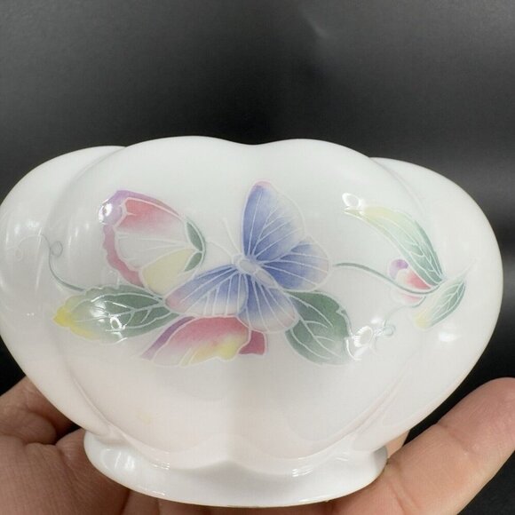 1984 Aynsley Little Sweetheart Fine Porcelain Bone China England Bowl Dish VTG - Picture 9 of 16